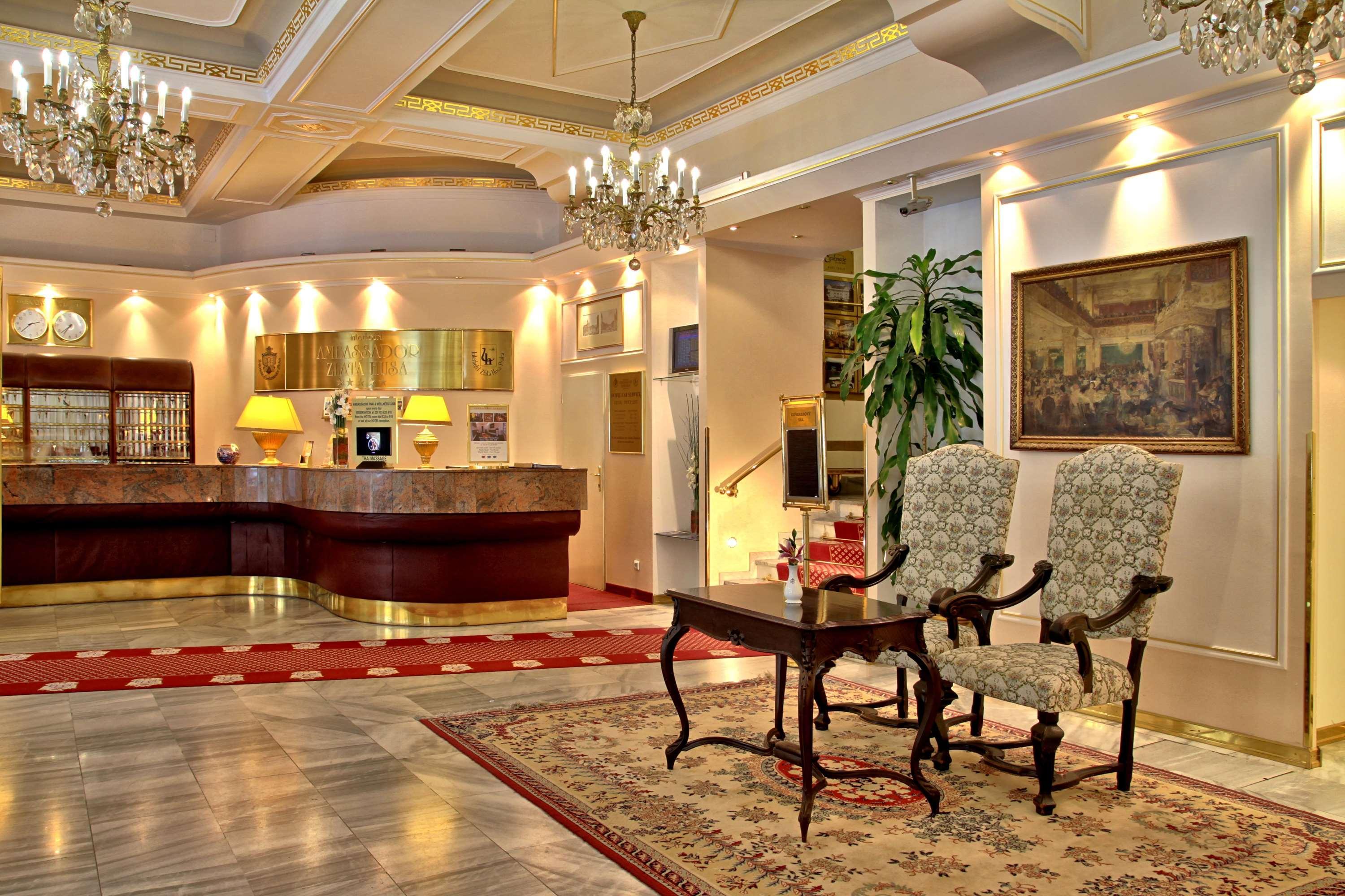 Ambassador Zlata Husa Прага Екстериор снимка Lobby