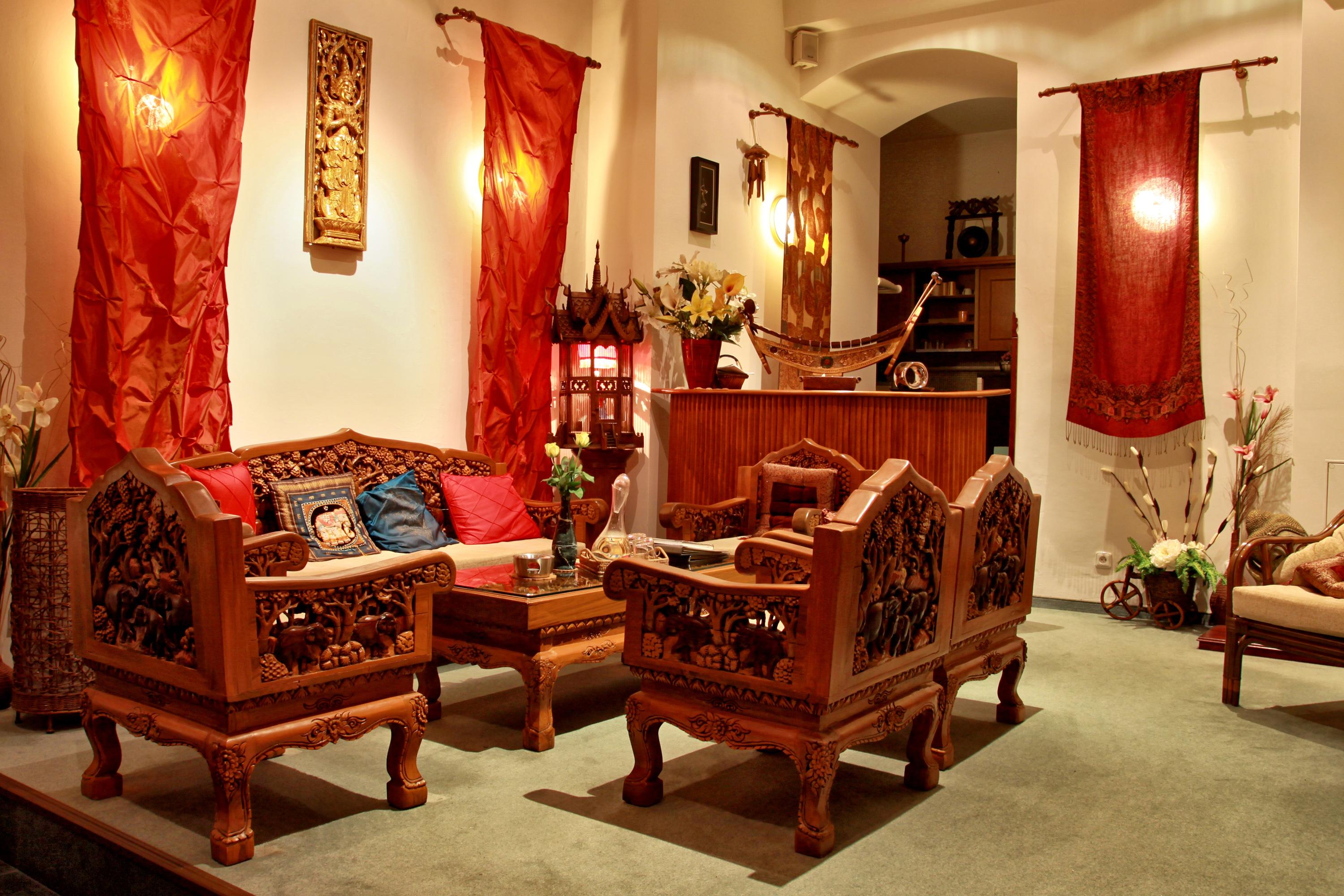 Ambassador Zlata Husa Прага Екстериор снимка Thai style furniture