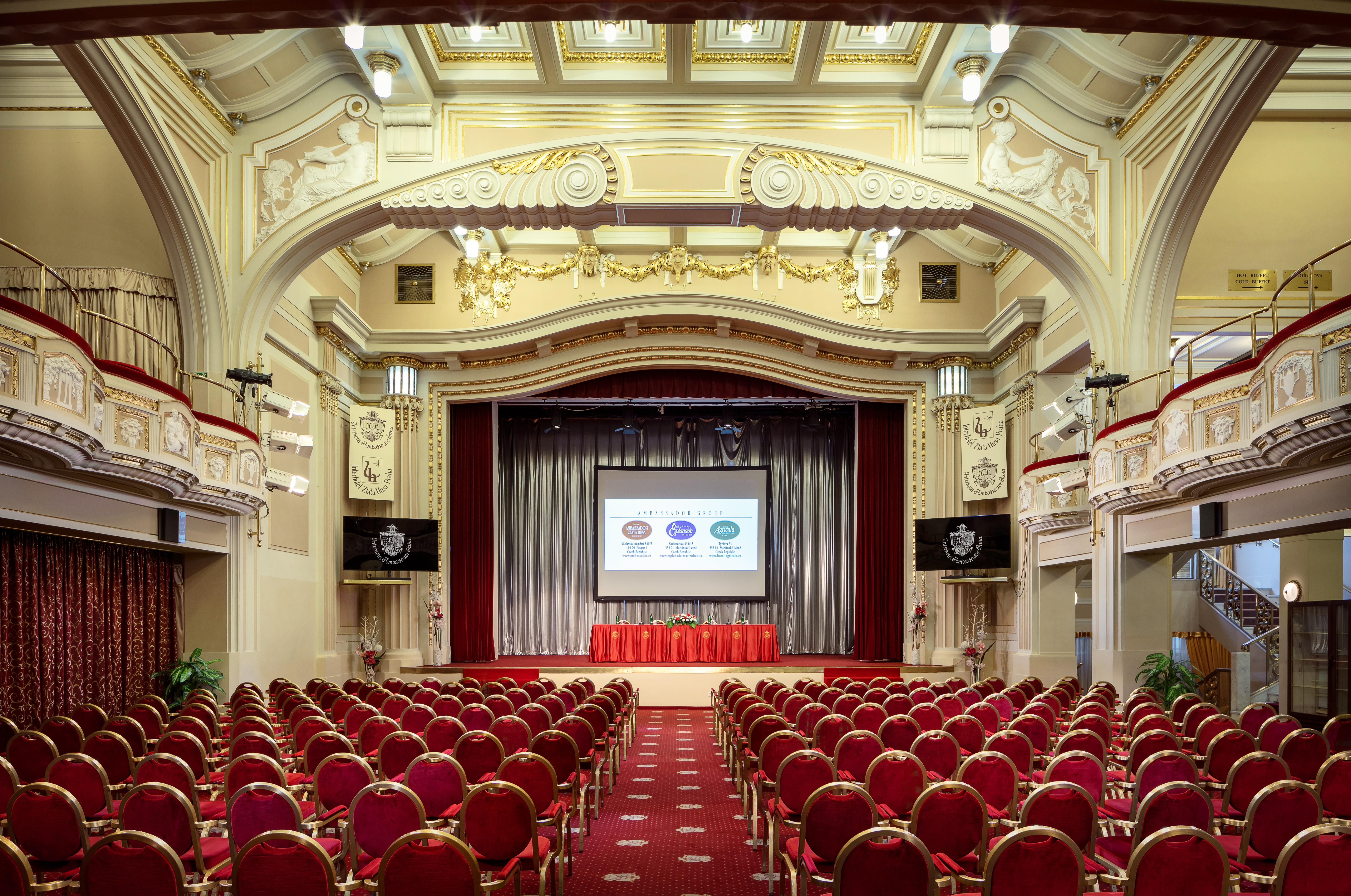 Ambassador Zlata Husa Прага Екстериор снимка The main auditorium