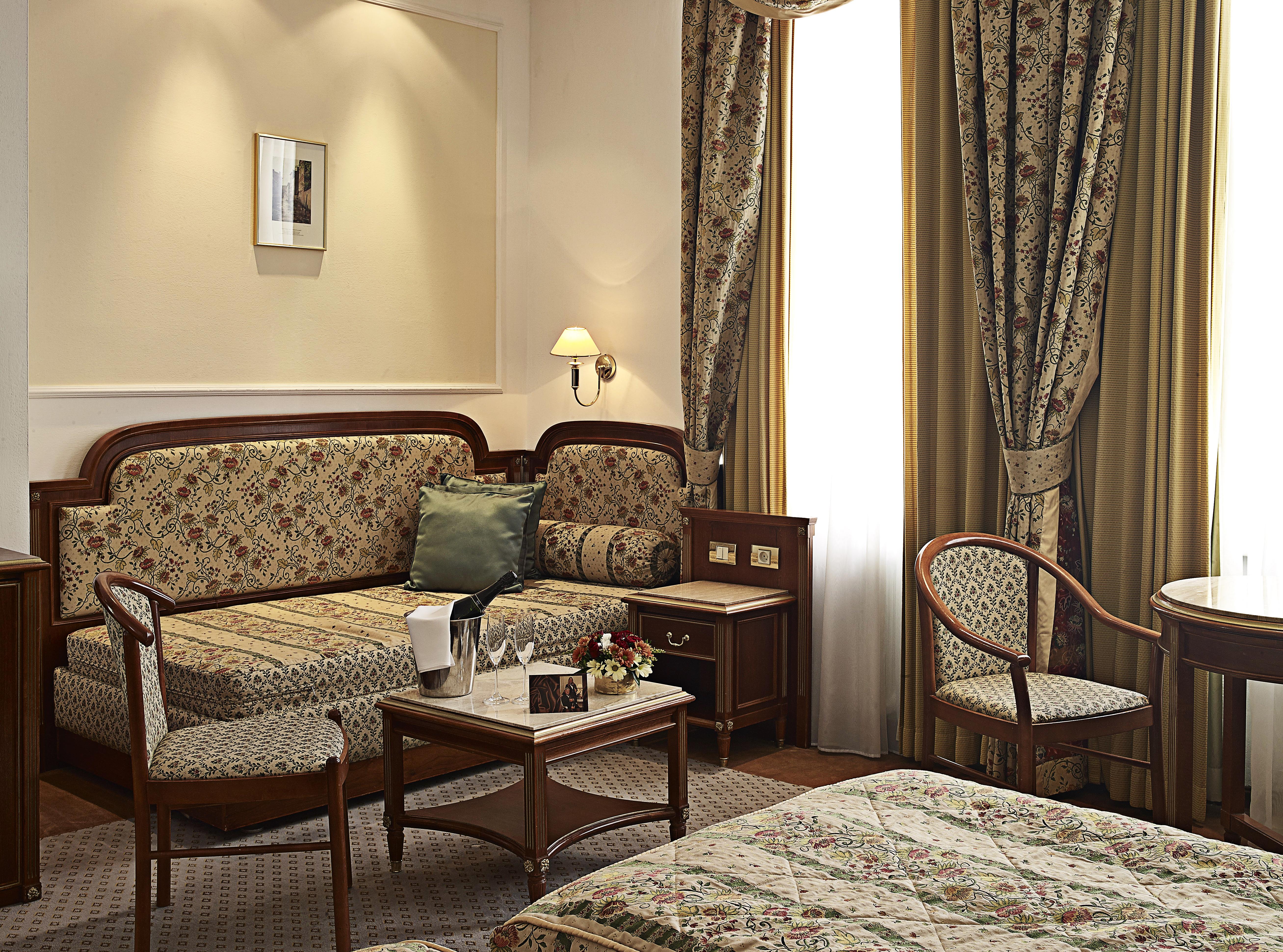 Ambassador Zlata Husa Прага Екстериор снимка A room at the hotel