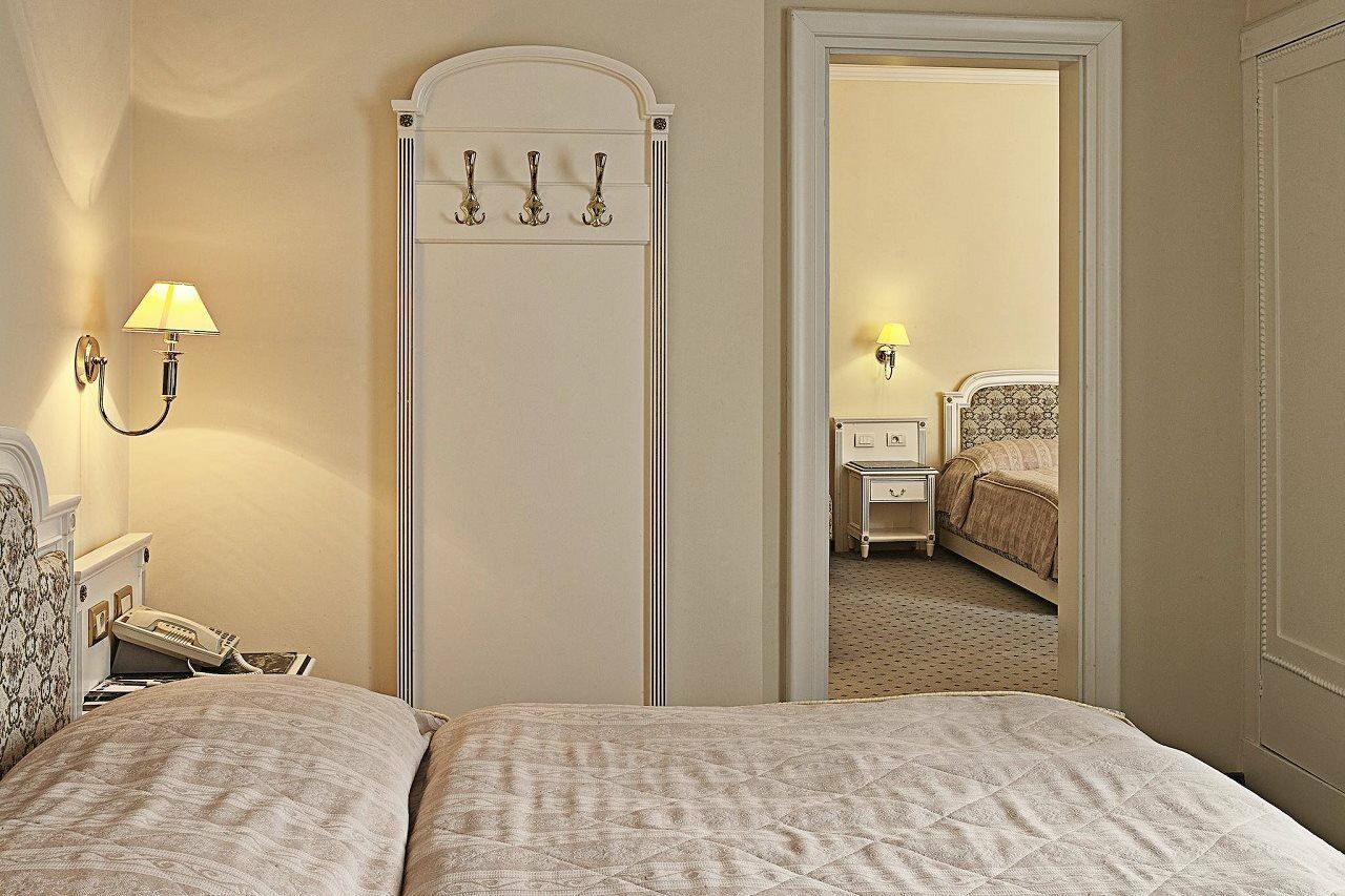 Ambassador Zlata Husa Прага Екстериор снимка A room at the hotel